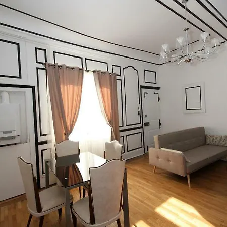 Appartement Le roi Vesoul Extérieur photo